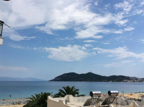 Holiday Home Sea Front 2